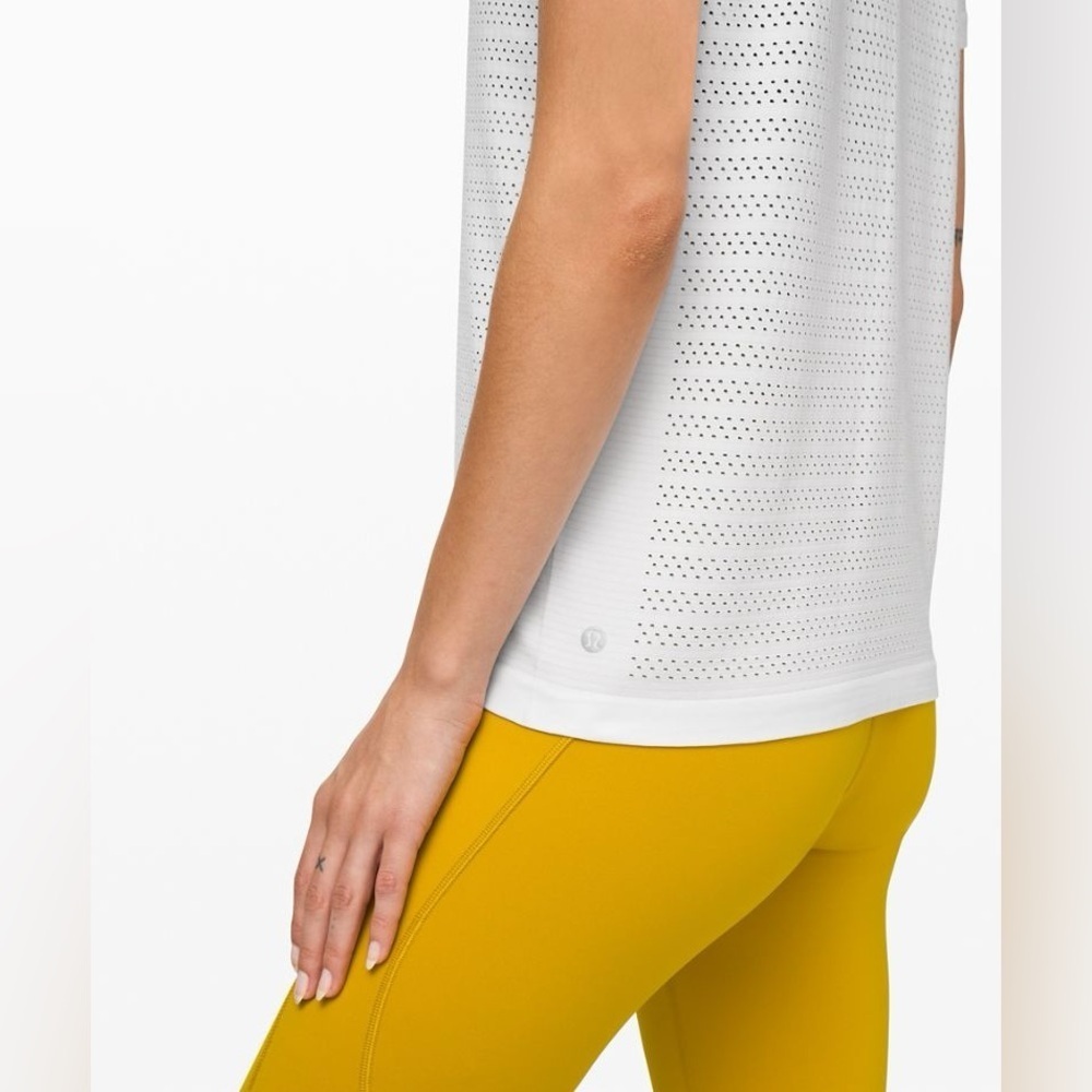 Lululemon short sleeve shirt Breeze By SS size 8 - Picture 5 of 11